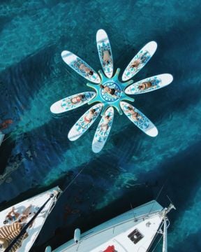 Yoga Adası 305cm x 305cm